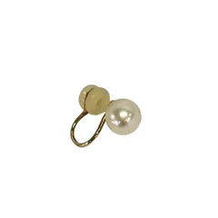 STAR JEWELRY(スタージュエリー) イヤリング美品  - K10YG×パール イヤーカフ（片側）のサムネイル