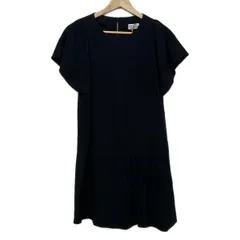 RED VALENTINO(レッドバレンチノ) チュニック サイズ38 M レディース美品  - 黒 半袖のサムネイル