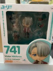 新品未開封 [美品]ユーリ!!! on ICE ヴィクトル ねんどろいど 741
