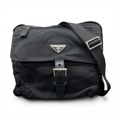 PRADA プラダ テスート ショルダーバッグ レザー ブラック BT0521