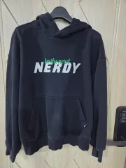 NERDY bothanerd ブラック フーディーのサムネイル