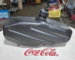 SUZUKI セピアZZ CA1EB ガソリンタンク - メルカリ SUZUKI セピアZZ CA1EB ガソリンタンク - メルカリ