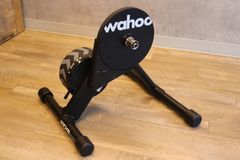 CORE1最終型 Wahoo KICKR CORE & COG V2 - メルカリ