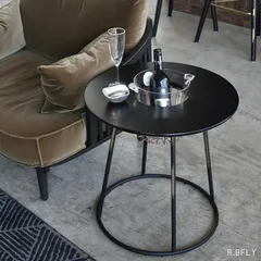 サイドテーブル 真鍮バスケット付き 観葉植物 プランター置き 円形 幅55cm ブラック モダン カフェ シンプル コンパクト ソファテーブル ワインクーラー スチール脚 【tr_089】