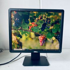 DELL E170Sc 17インチ 液晶モニター 本体 - メルカリ
