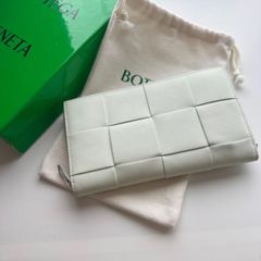 限定価格】 906 GUCCI グッチ マーモント 2つ折り 財布 - メルカリ