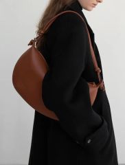 PINUE ピヌエ ウェーブボストンバッグ BROWN たくぼかりん 田久保夏鈴