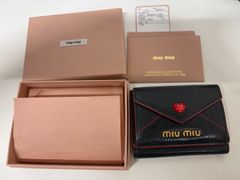 miumiu ミュウミュウ マドラスラブ 二つ折り財布 ハート ブラック
