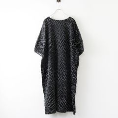 ヌキテパ ポプリン ビオラプリント ビッグシャツドレス F ブラック
