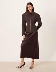 未着用☆滝沢眞規子さんお勧めMaxMara パンツ ぺーニョPEGNO 黒44 