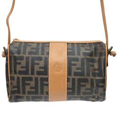 美品 正規品 FENDI フェンディ ショルダーバッグ ズッカ FF キャンバス