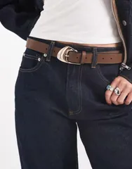 エイソス レディース アクセサリー ベルト ジーンズ ASOS DESIGN angled buckle waist and hip jeans belt in chocolate チョコレートのサムネイル