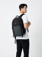 新品タグ付】ゴールデンベア リュック バックパック 黒 13,200円 