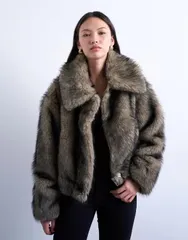 トップショップ レディース アウター ジャケット・ブルゾン フルジップ ジャケット Topshop faux fur zip through bomber jacket in natural natuのサムネイル
