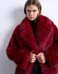 トップショップ レディース アウター ジャケット・ブルゾン Topshop faux fur short jacket with buttons in cherry red レッドのサムネイル