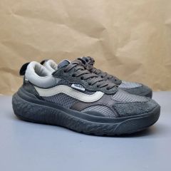 新品 VANS MTE Crosspath アウトドア US10 28.0cm - メルカリ