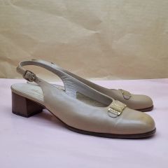 Salvatore Ferragamo サルヴァトーレ・フェラガモ プラチナパー - メルカリ