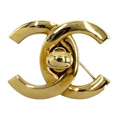 極美品✨ シャネル ココマーク ターンロック ブローチ ゴールド 刻印 