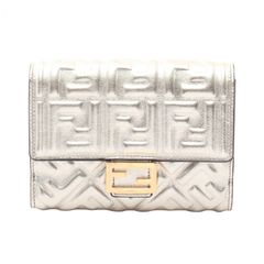 【週末限定値下】 FENDI バゲット コンチネンタル長財布 FFロゴ エンボス 週末限定値下】 FENDI バゲット コンチネンタル長財布 FFロゴ エンボス