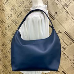 ほぼ未使用品 raffinata ラフィナータ 本革 レザーセミショルダー
