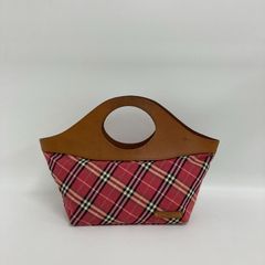 バーバリー ノバチェック柄ポーチ ミニハンドバック - メルカリ