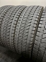 ①ブリヂストンスタッドレス195/80R15ブリザックVL10送料込み2本美品