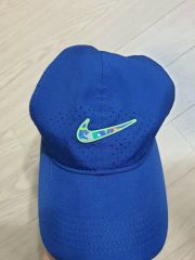 Nike Trail メッシュキャップ 青 オレンジ - メルカリ