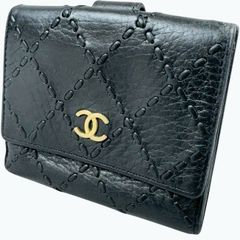 近年モデル・美品】CHANEL シャネル19 ディズヌフ コンパクト 三つ折り
