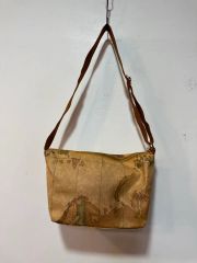 未使用品】アルビレックス新潟×マンハッタンポーテージ