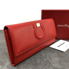 ✨Sランク・箱付き✨　Ferragamo 長財布　ガンチーニクロジャー　カーフ ✨Sランク・箱付き✨ Ferragamo 長財布 ガンチーニクロジャー カーフ