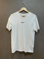 ナイキ × ビームス コラボ スウッシュ 半袖Tシャツ M