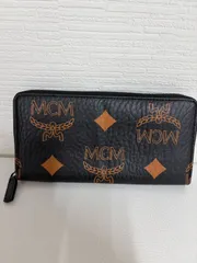 極美品正規品　MCM マキシヴィセトス モノグラム 長財布 ラウンドジップ ブラックのサムネイル