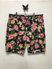 美品パーリーゲイツボタニカル柄ショートパンツ4 - メルカリ