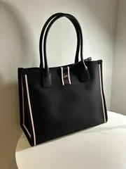 【Christian Louboutin】300個限定 クリスチャンルブタン 3245177 Nastroloubi L ナストロルビ エル for BMW Fashionista 　トートバッグのサムネイル