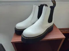 DR. MARTENS ドクターマーチン 2976 QUAD