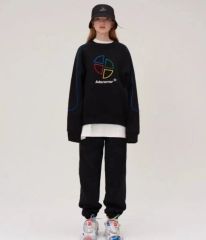 L】GerhardスウェットDIVIDED STATES OF OLIVE®︎ - メルカリ