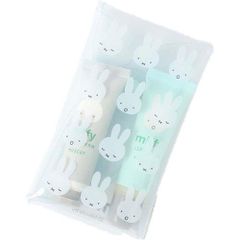 Miffy multi-case mini gift set: Sweet Muscat scented hand cream and lip balm. Perfect for sharing as a gift. Wrapping available.
