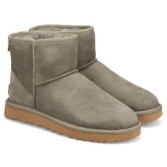 新品】UGG W CLASSIC MINI II オリーブ 25cm - メルカリ