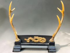 タイの見事な工芸品。端から端まで見事な彫り物 (長さ83cm)