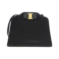 Salvatore Ferragamo ショルダーバッグ AU21/855 - メルカリ