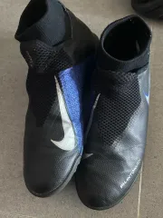ナイキ コート ビジョン ファントム サッカーシューズ