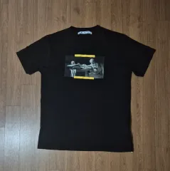 オフホワイト 半袖T