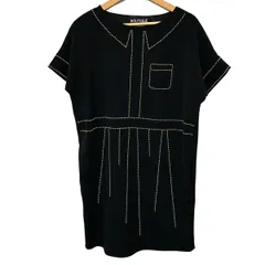 MOSCHINO(モスキーノ) ワンピース サイズI 42 レディース美品  - 黒×ゴールド 半袖/ひざ丈/スタッズのサムネイル