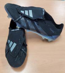 プレデターX X-TRX SG adidas アディダス 予備スタッド付 - メルカリ