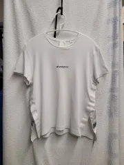 ジバンシィ ラウンド 半袖Tシャツ キッズ レディース XSも可能のサムネイル
