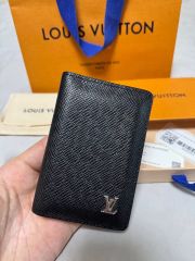 ルイ ヴィトン 二つ折り財布　タイガ ポルトフォイユ マジェラン 未使用✨ルイ・ヴィトン タイガ ポルト フォイユ マジェラン 二つ折り