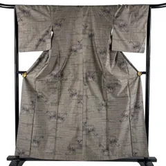 【美品】 紬 身丈158.5cm 裄丈65.5cm M 袷 草花 霞 灰茶 正絹 秀品 【中古】のサムネイル