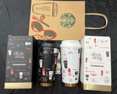 スターバックスとプラダを着た悪魔2　 ビーズストラップセット　海外限定　スタバ スターバックス×プラダ悪魔2 ビーズストラップ 2色セット - メルカリ