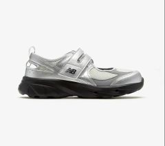 日本未発売 新品未使用品 New Balance メリージェーン SD2202 - メルカリ