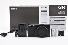 474ショット 美品 RICOH GR III デジタルカメラ - メルカリ